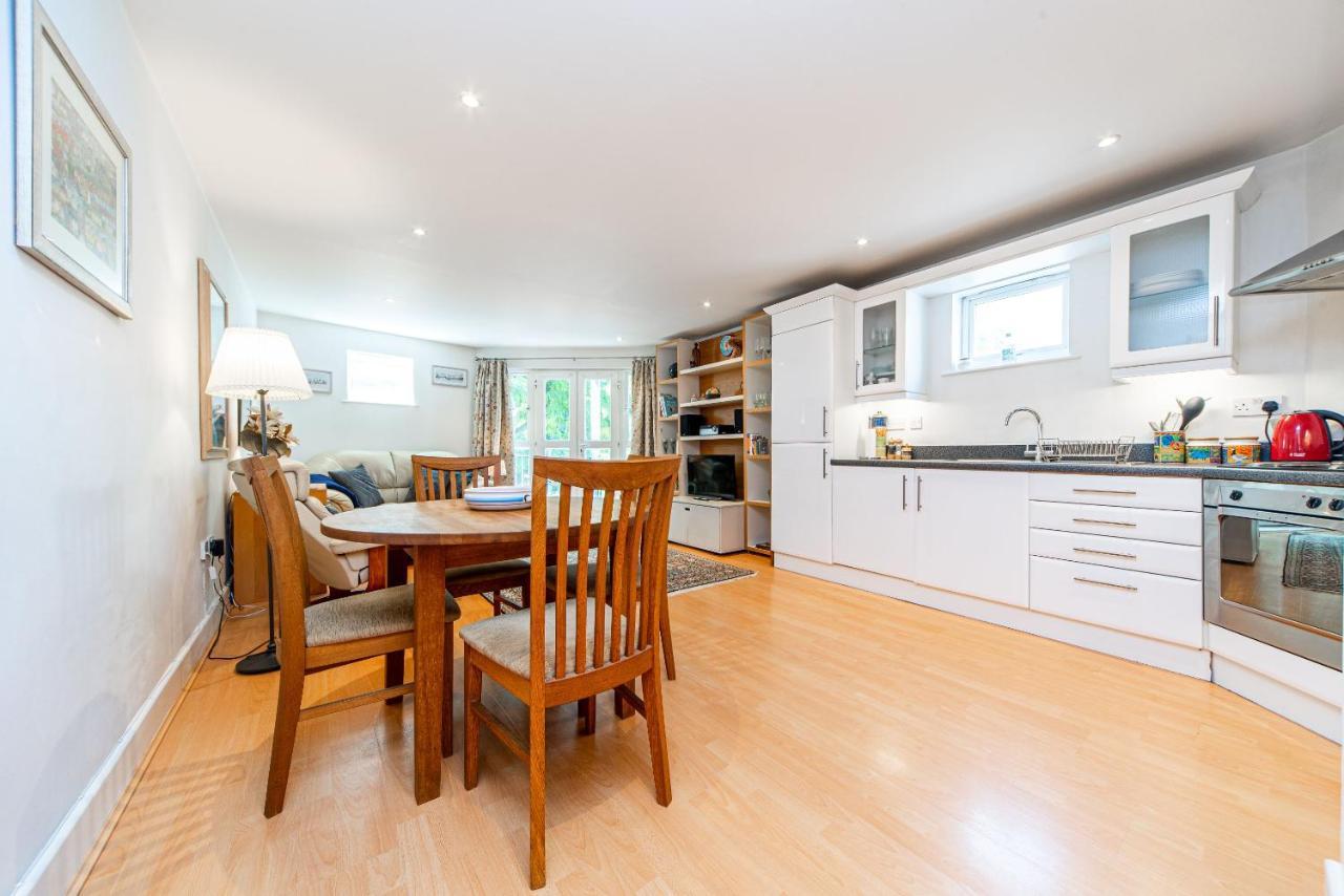Pass The Keys Delightful Apartment Close To River In Se16 ロンドン エクステリア 写真